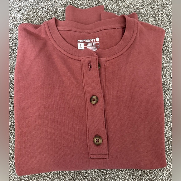 Carhartt Women’s Cropped Sweater - Picture 3 of 6